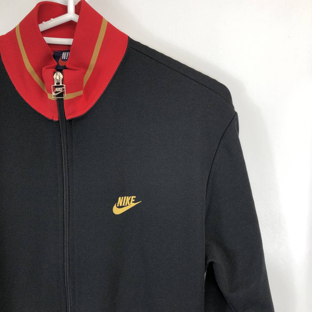 80s 日本製 NIKE ナイキ トラックジャケット セットアップ ジャージ Ｌサイズ ブラック レッド