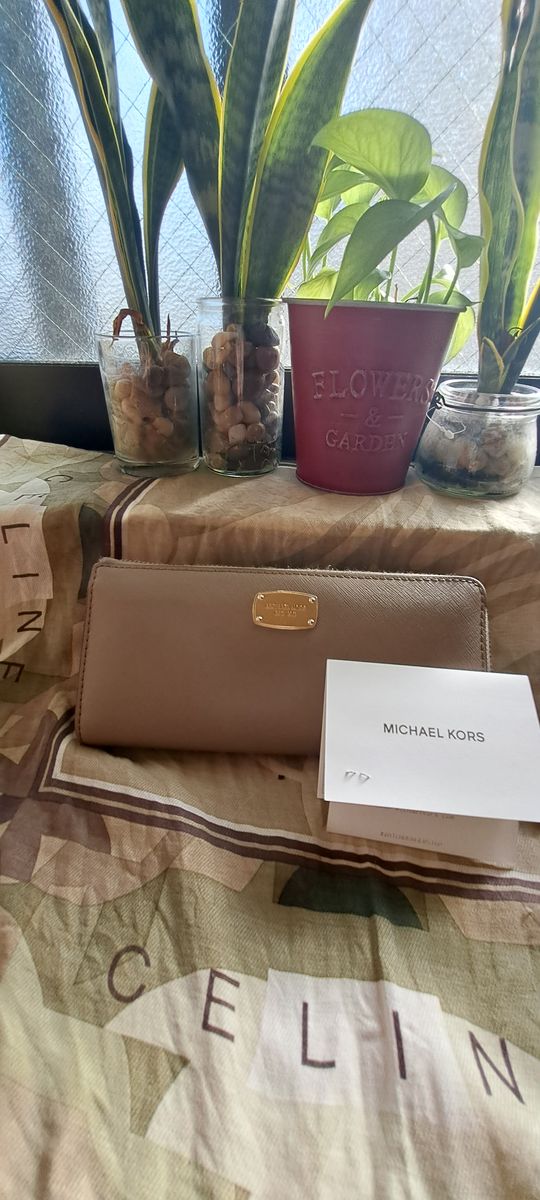 MICHAEL KORS長財布