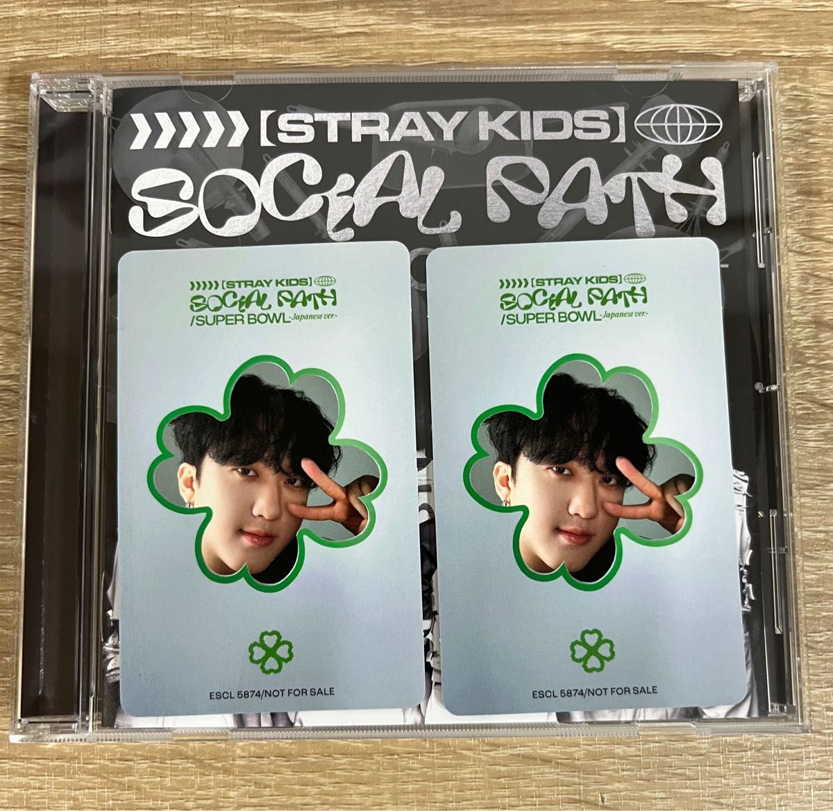 スキズ straykids super bowl Social Path 通常盤CDチャンビン スキズ straykids super bowl Social Path 通常盤CDチャンビン