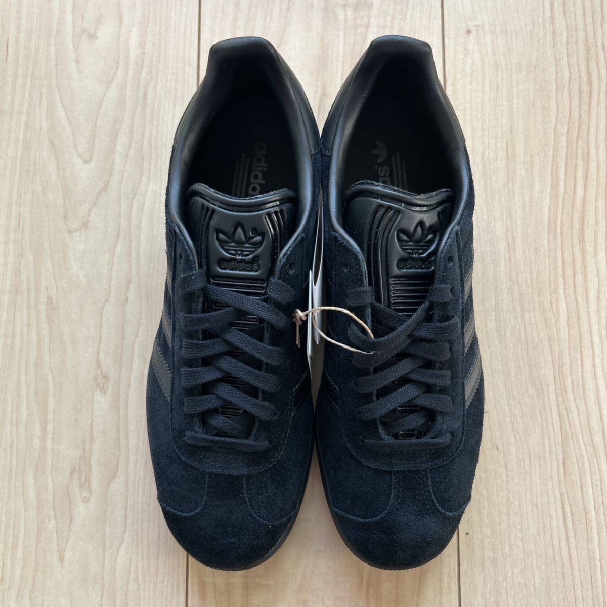 新品未使用品 adidas GAZELLE TRIPLE BLACK 24 0cm CQ2809 アディダス