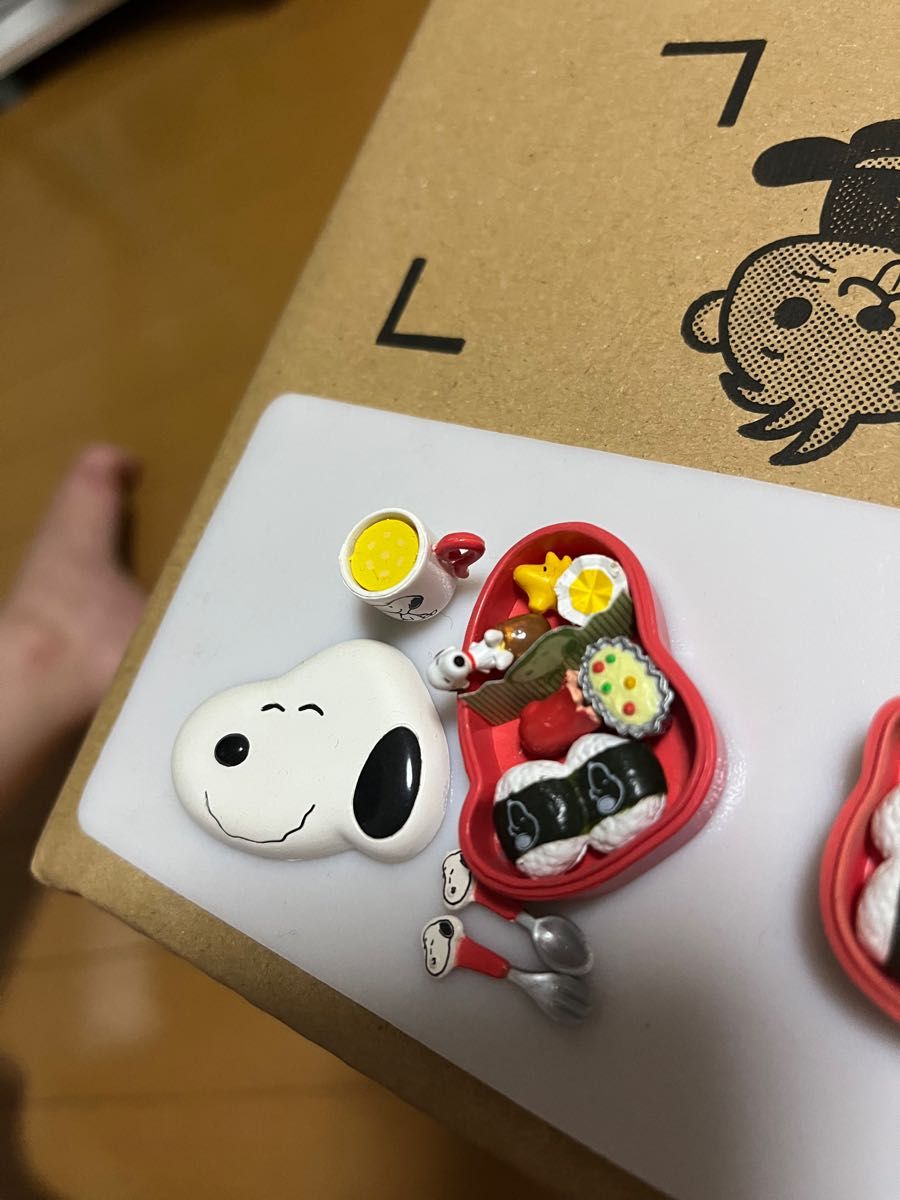 スヌーピー　ミニチュア　フィギュア　お弁当　レア　ピーナッツ リーメント