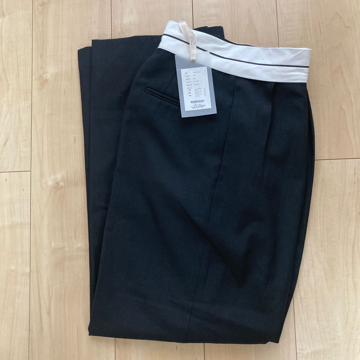 新品】TODAYFUL Front Slanting Trousers 38|PayPayフリマ