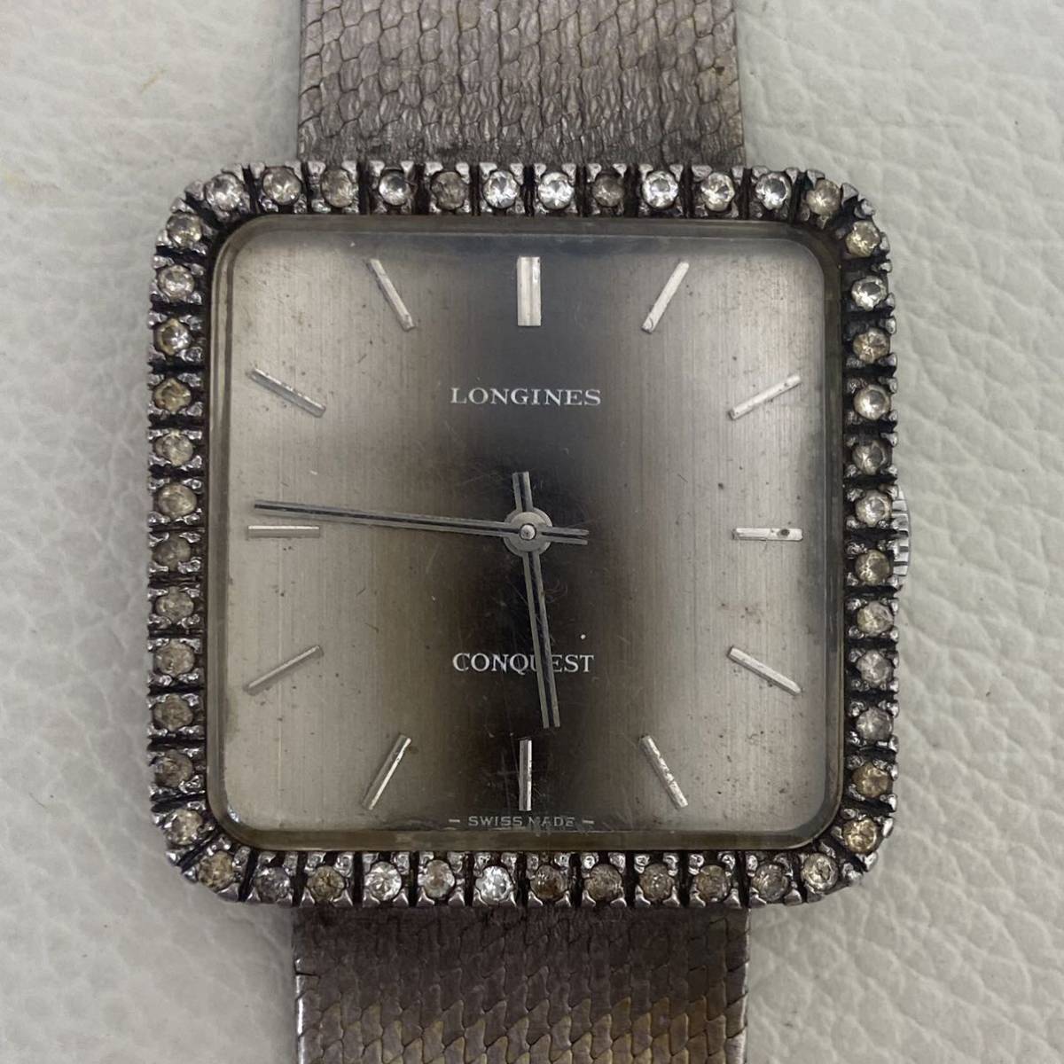 1円〜スタート！★ 希少 LONGINES ロンジン コンクエスト スクエアケース メンズ 手巻き 稼働品 アンティーク ヴィンテージ ジャンク 時計 _画像3