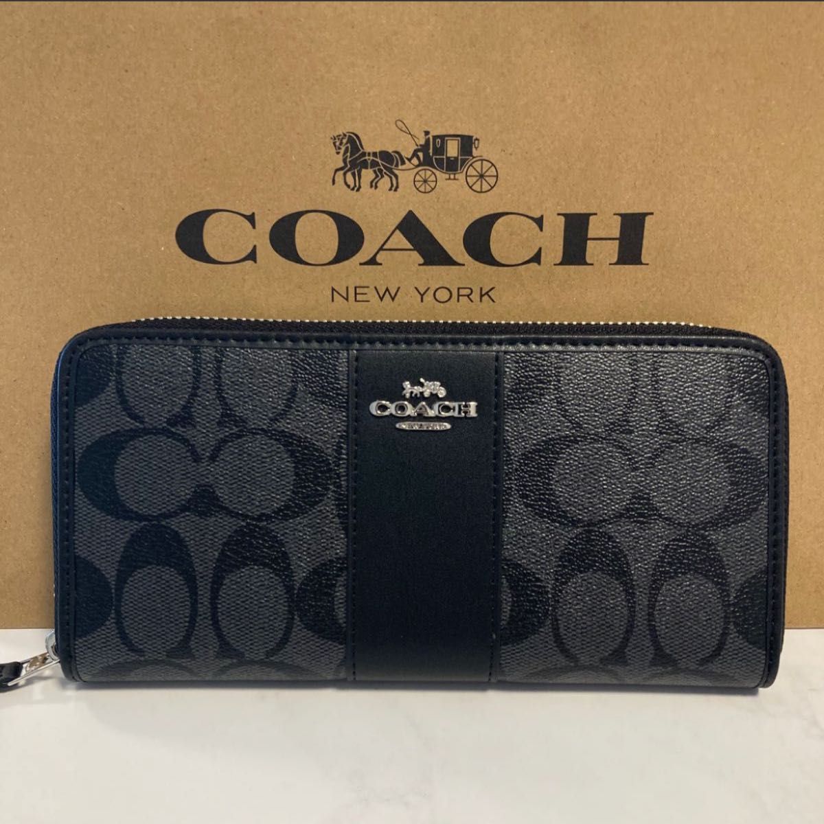 値下げ中《新品》COACH コーチ 長財布 スヌーピーシグネチャー ストラップ-