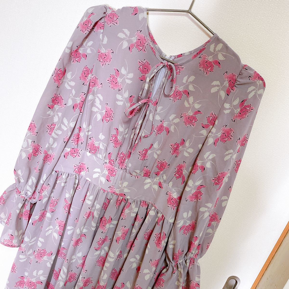 美品 JILLSTUART ジルスチュアート ルラフラワーワンピース ワンピース