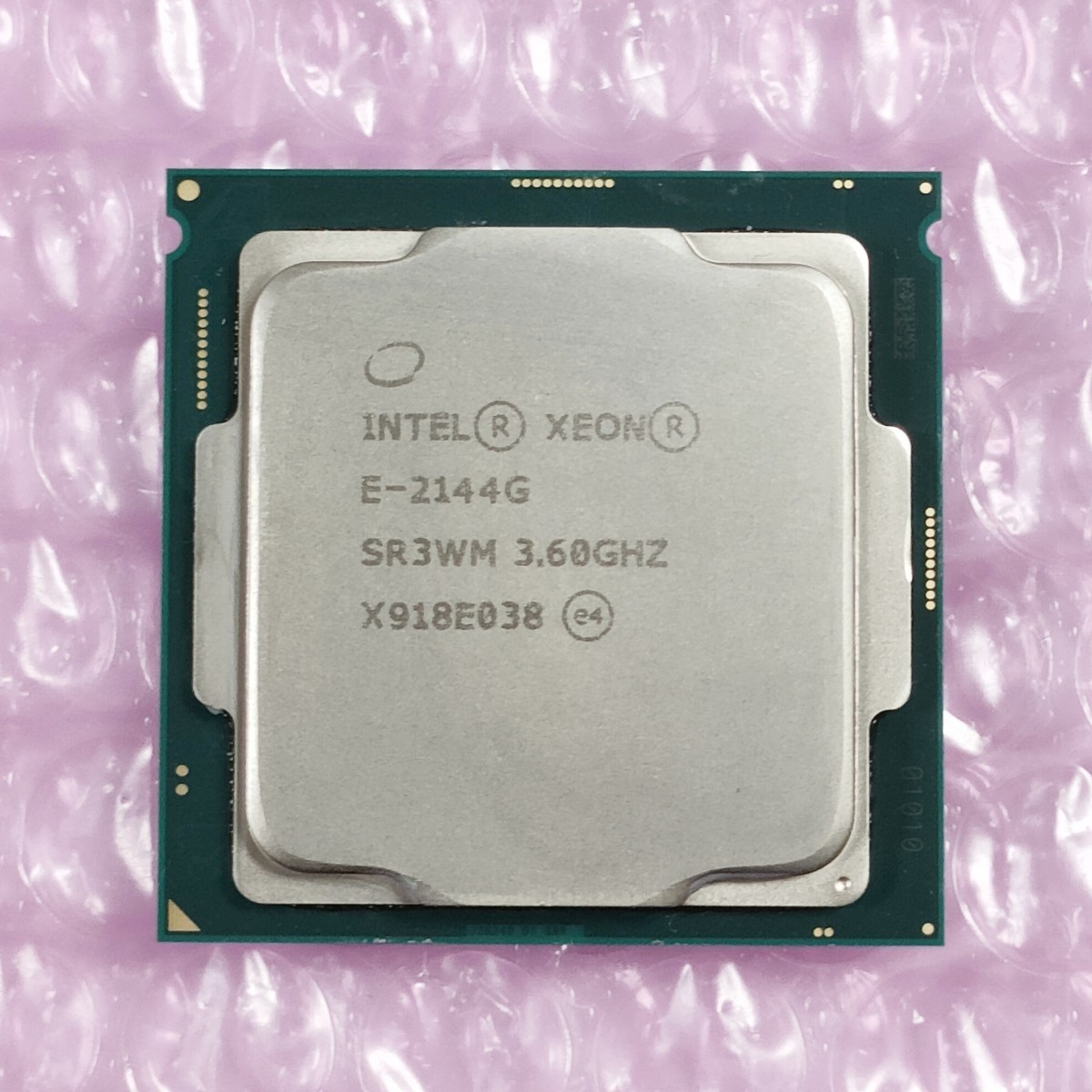 【動作確認済み】Xeon E-2144G 3.60GHz (CoffeeLake) Intel CPU ※複数入荷_画像1