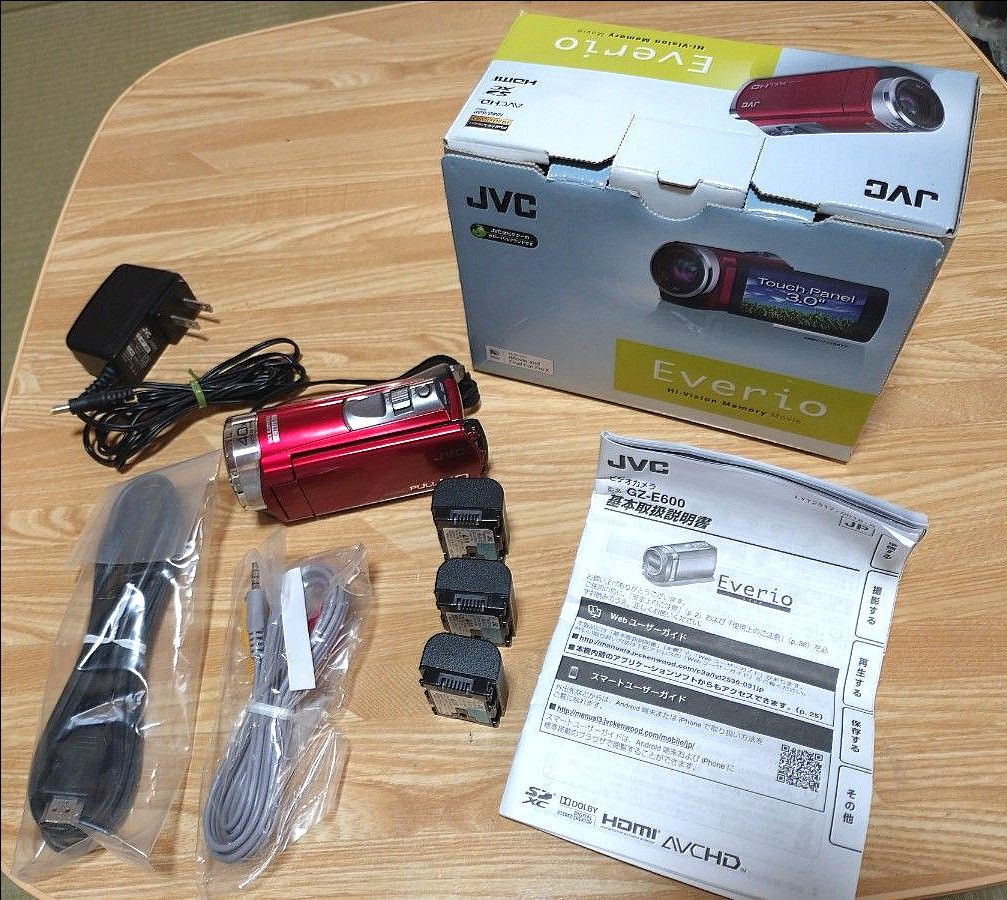 JVC Everio ビデオカメラGZ-E600-R レッド|Yahoo!フリマ(旧 JVC Everio ビデオカメラGZ-E600-R レッド|Yahoo!フリマ(旧