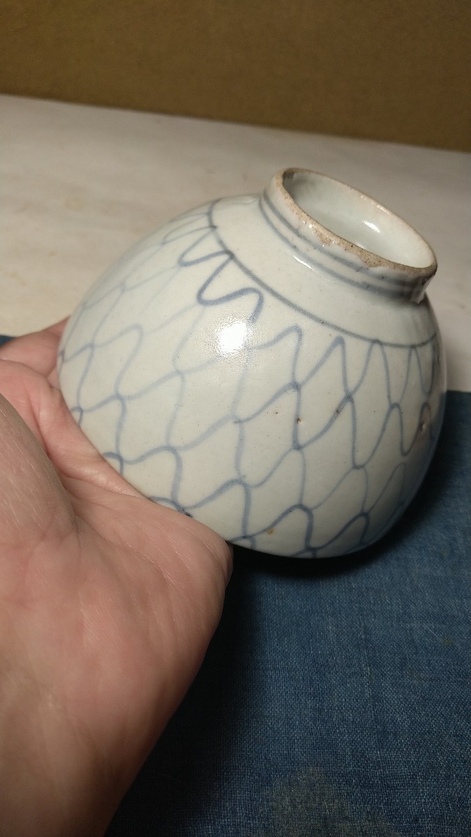 独創的 【哲】古伊万里網手茶碗(完器・江戸前期) 染付 - udobni.com