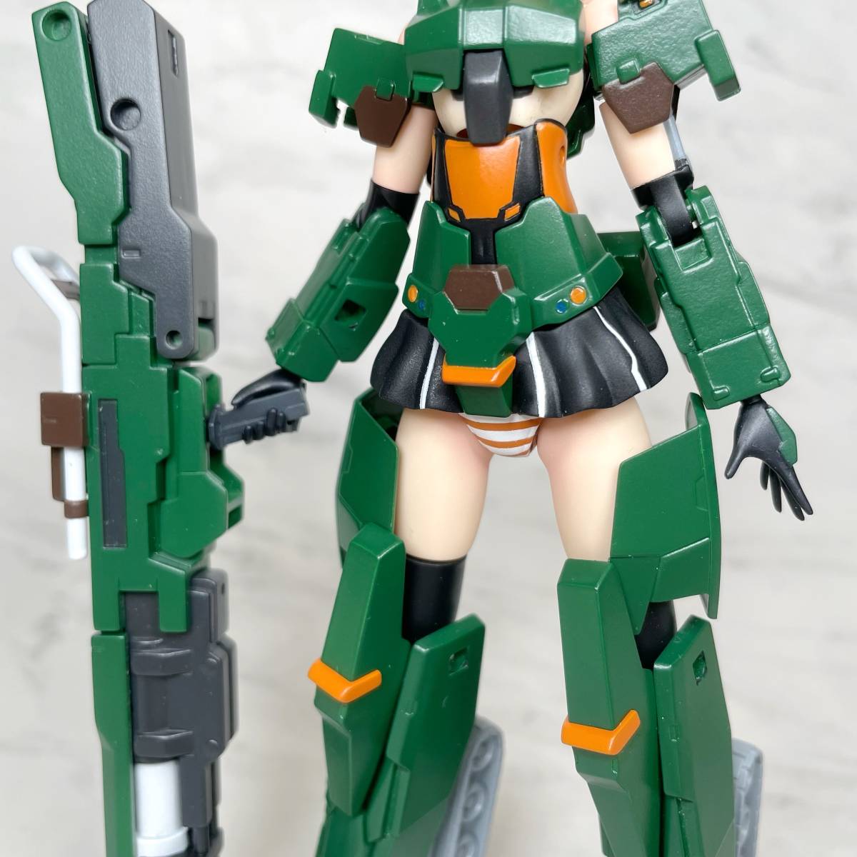 【コトブキヤ】フレームアームズ・ガール　轟雷　02　塗装済み完成品　リペイント顔パーツ【プラモデル】_画像5