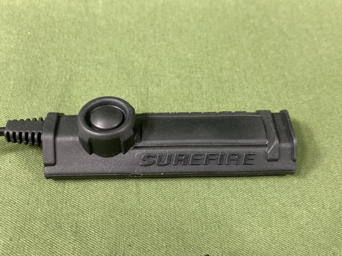 実物 SUREFIRE UE-SR07-TN TAN FDE リモートスイッチ M300 フラッシュライト にて取り付け確認済み 作動確認済み_画像3