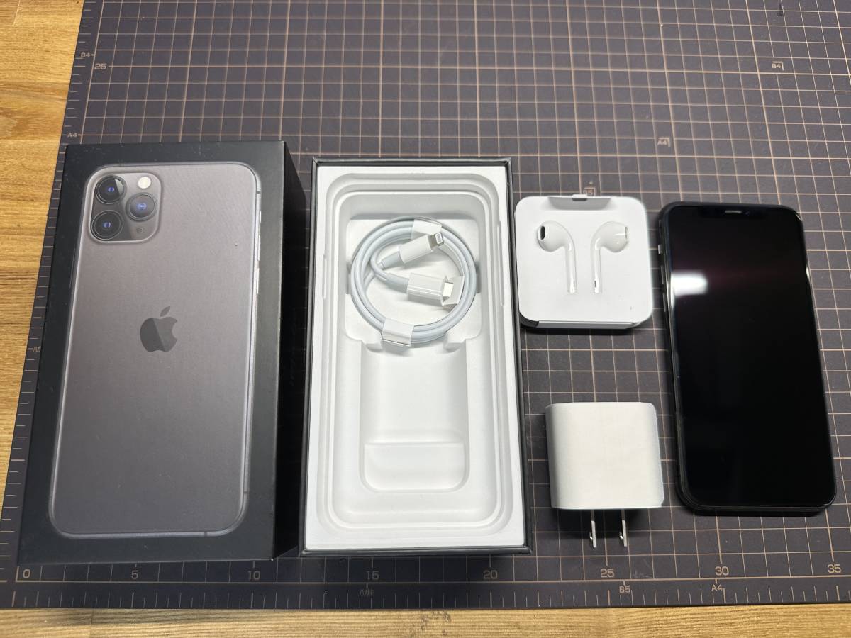 超お買い得！】 Pro iPhone11 Apple 国内版SIMフリー Max スペース