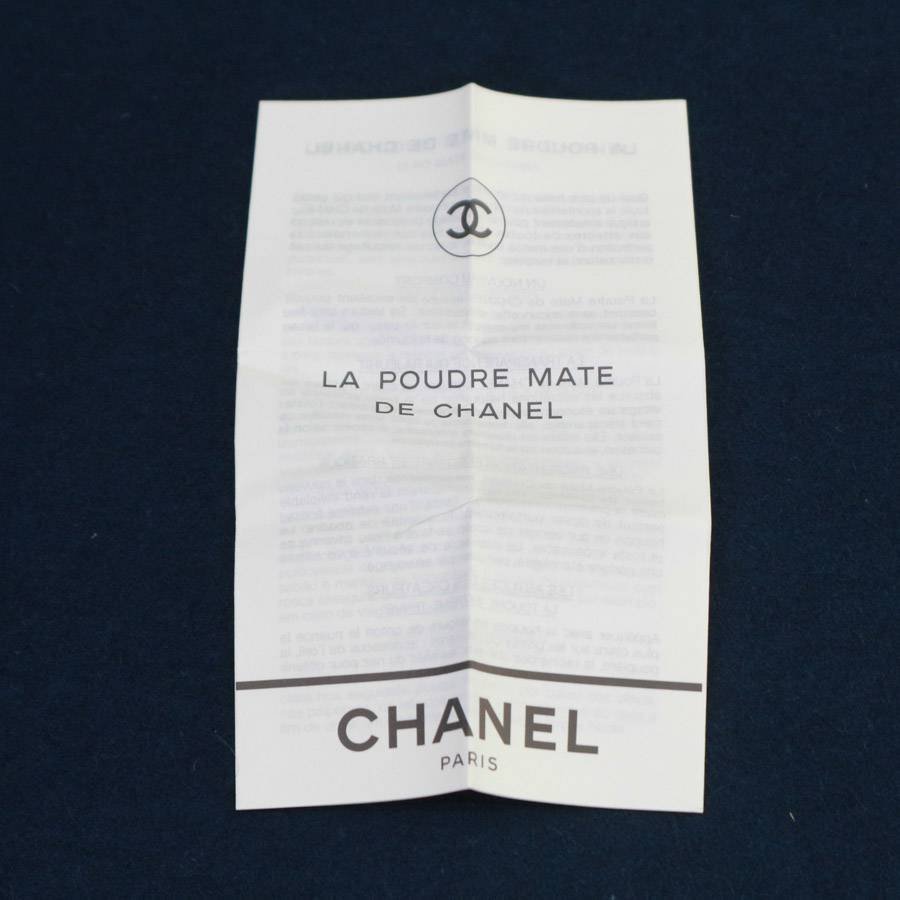 ★未使用品！CHANEL シャネル★LA POUDRE MATE DE CHANELルースパウダー01 MAT INVISIBLE 25g★フェイスパウダー◆697f19_画像5