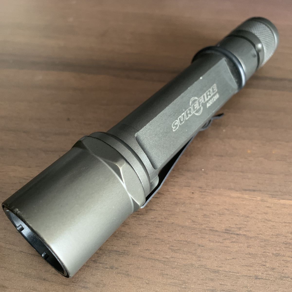 輝い C3 SUREFIRE CENTURION 旧ロゴ 105ルーメン 3セル