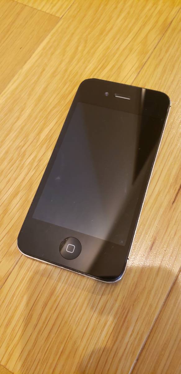 Apple SoftBank iPhone 4S 64GB ブラック MD258J/A ジャンク_画像1