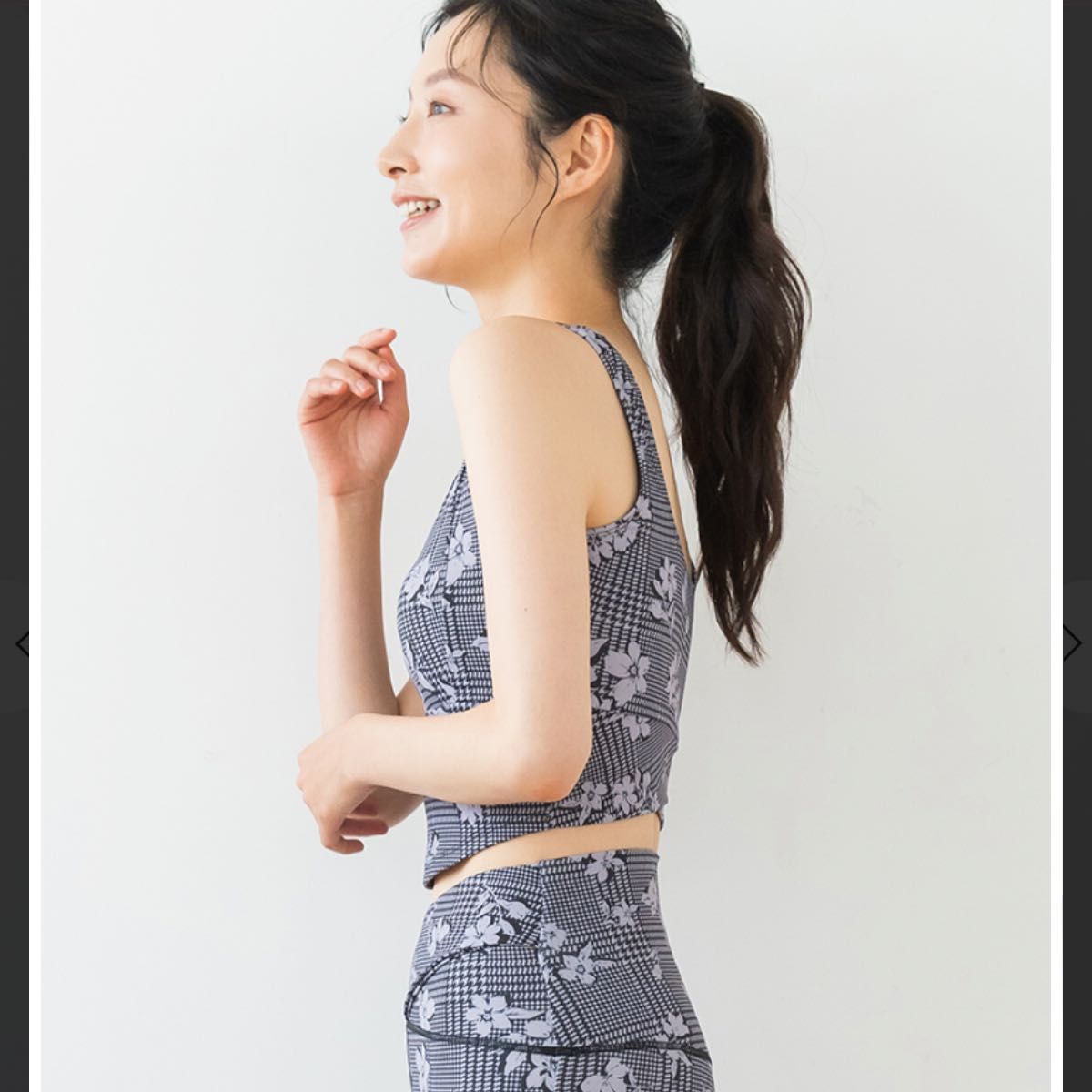 SUKALA チェックビスチェ ブラトップ レギンス Sサイズ ブラック SUKALA チェックビスチェ ブラトップ レギンス Sサイズ ブラック