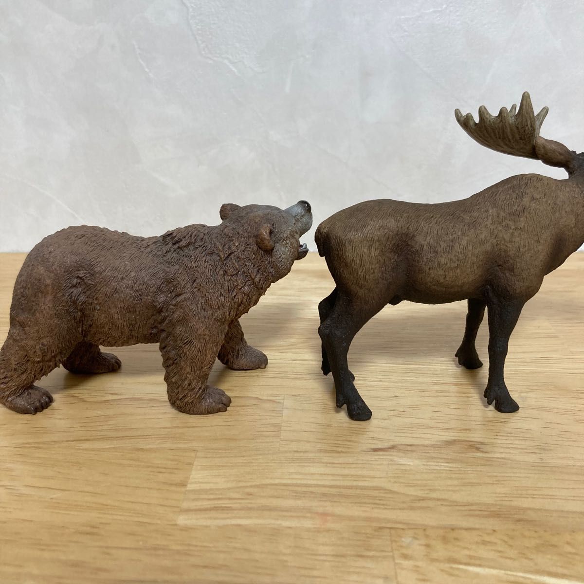 シュライヒ　グリズリー　ヘラジカ Schleich 動物フィギュア