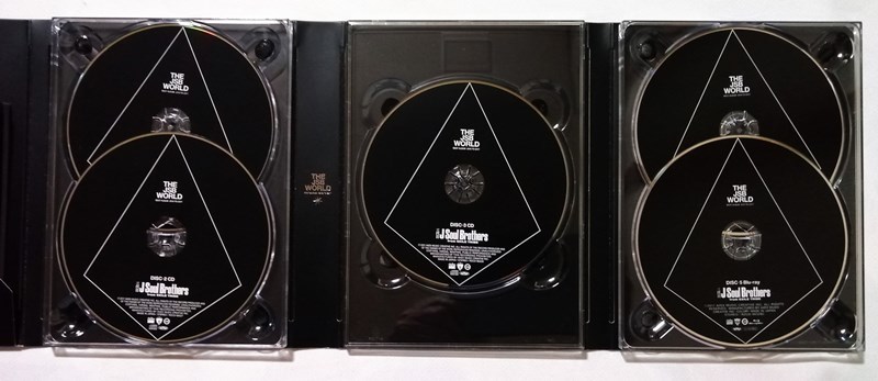 中古CD3枚+Blu-ray2枚+フォトブック　『 三代目 J Soul Brothers from EXILE TRIBE / THE JSB WORLD 』　_画像5