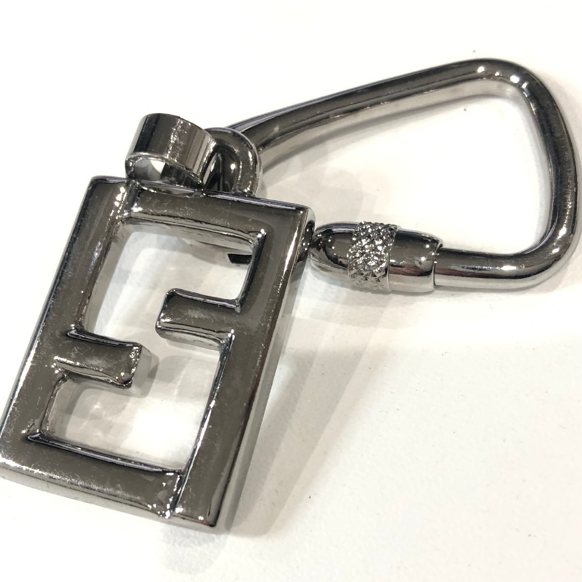 FENDI Fendi Logo key holder silver charm /5N07215