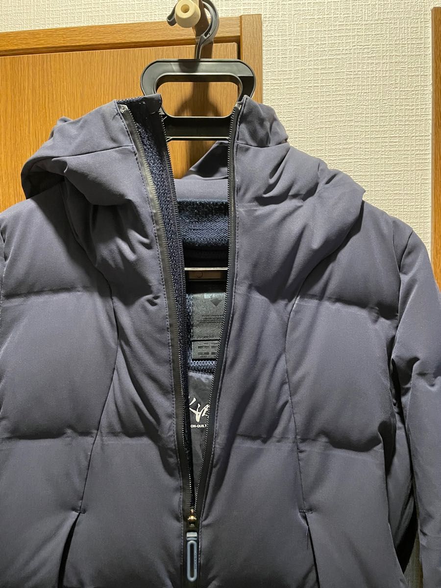水沢ダウン ALLTERRAIN DESCENTE シャトル ダウンジャケット ネイビー Sサイズ