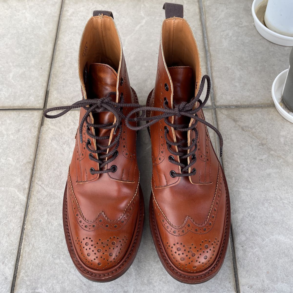 注目ショップ トリッカーズ カントリーブーツ ウイングチップ Tricker