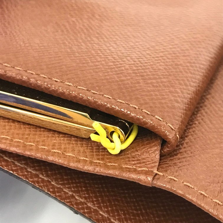 Louis Vuitton ルイヴィトン モノグラム ヴィエノワ 二つ 折り財布