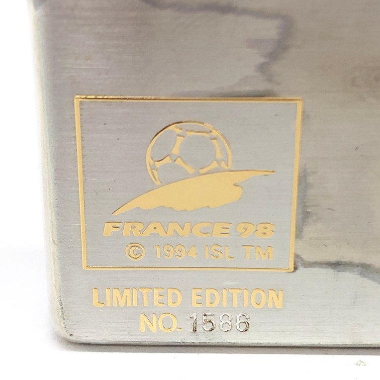 Zippo ジッポー ライター 1998年フランスW杯 トロフィー付き 限定モデル No.1586 ケース付き【BJBA0010】_画像8