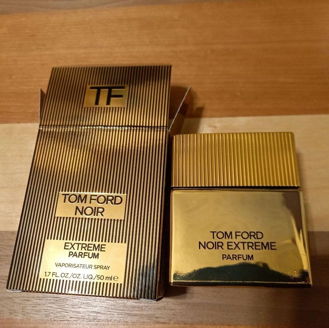 トムフォード ノワールエクストリームパルファム 日本未発売 残 トムフォード ノワールエクストリームパルファム 日本未発売 残