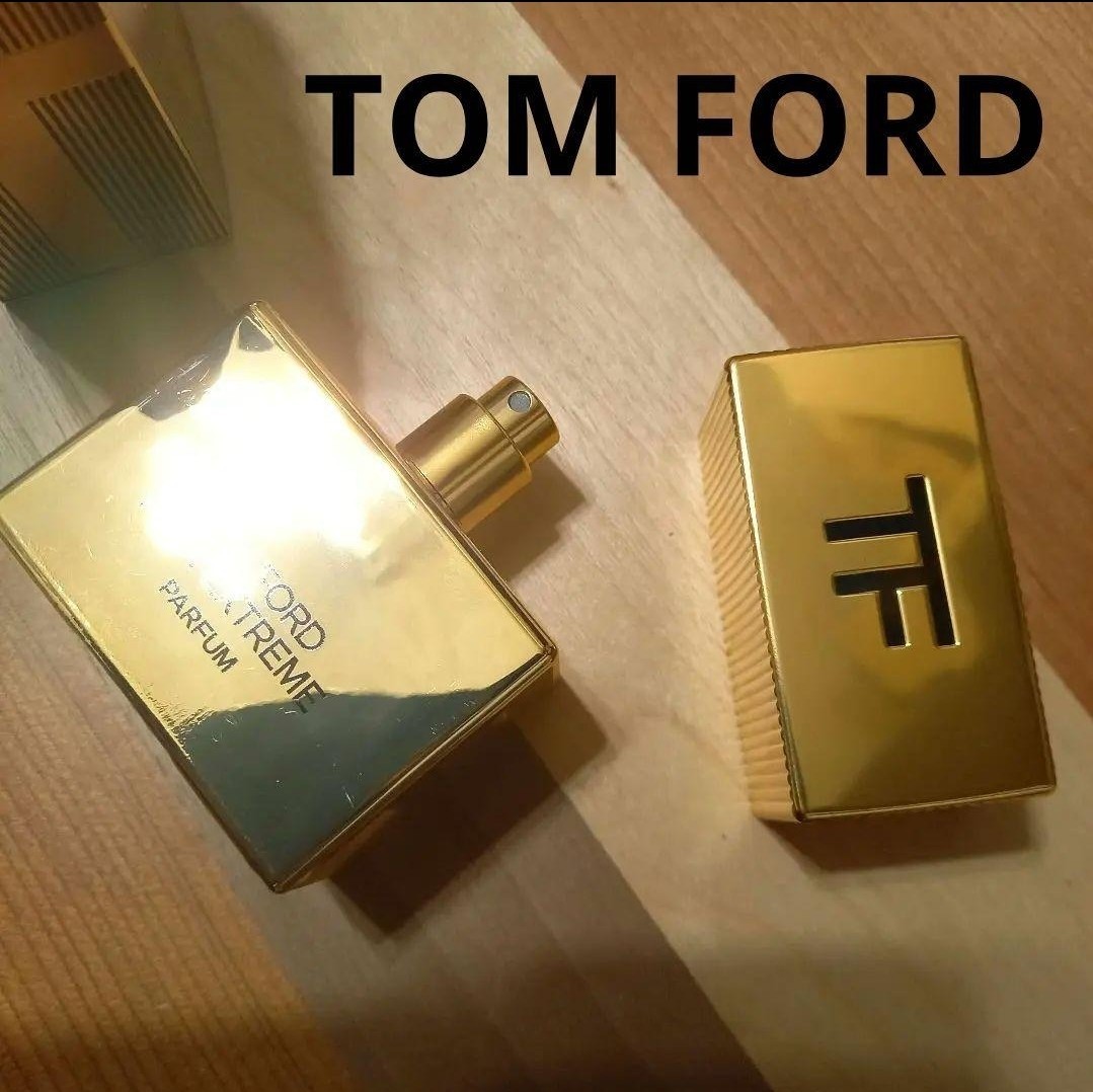 トムフォード　ノワールエクストリームパルファム　日本未発売　残量８割ほど　香水