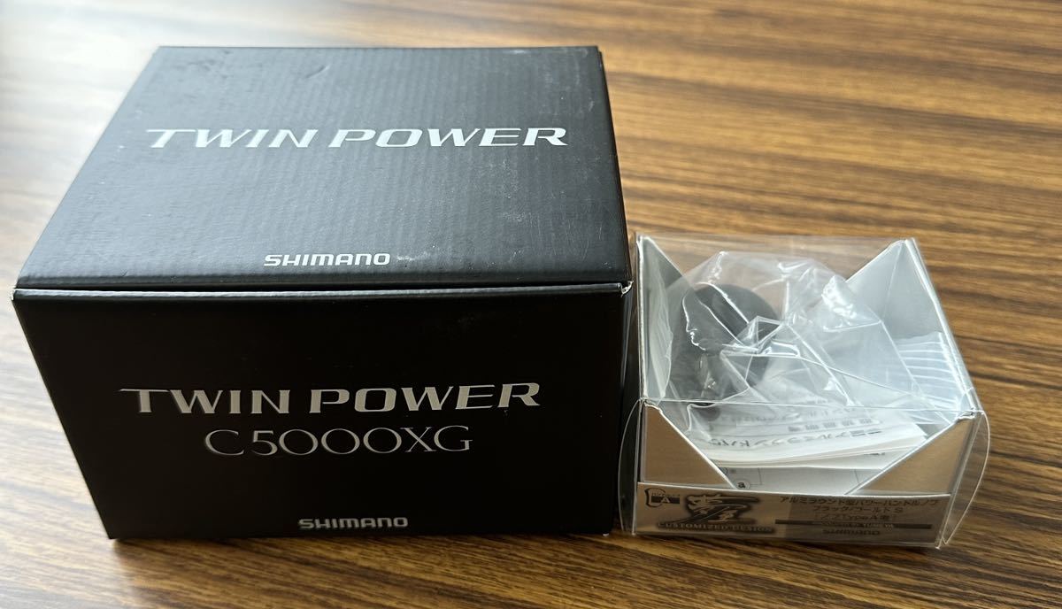 今年6月17日購入 新品同様品 シマノ 20 ツインパワー C5000XG 夢屋