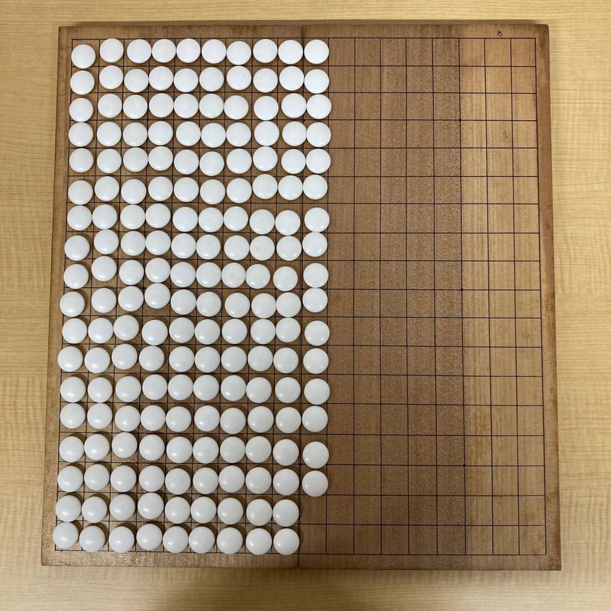 【Y0286】任天堂 囲碁セット 碁盤 新桂7号 碁石 菊 テーブルゲーム ボードゲーム 折りたたみ 木製の画像6