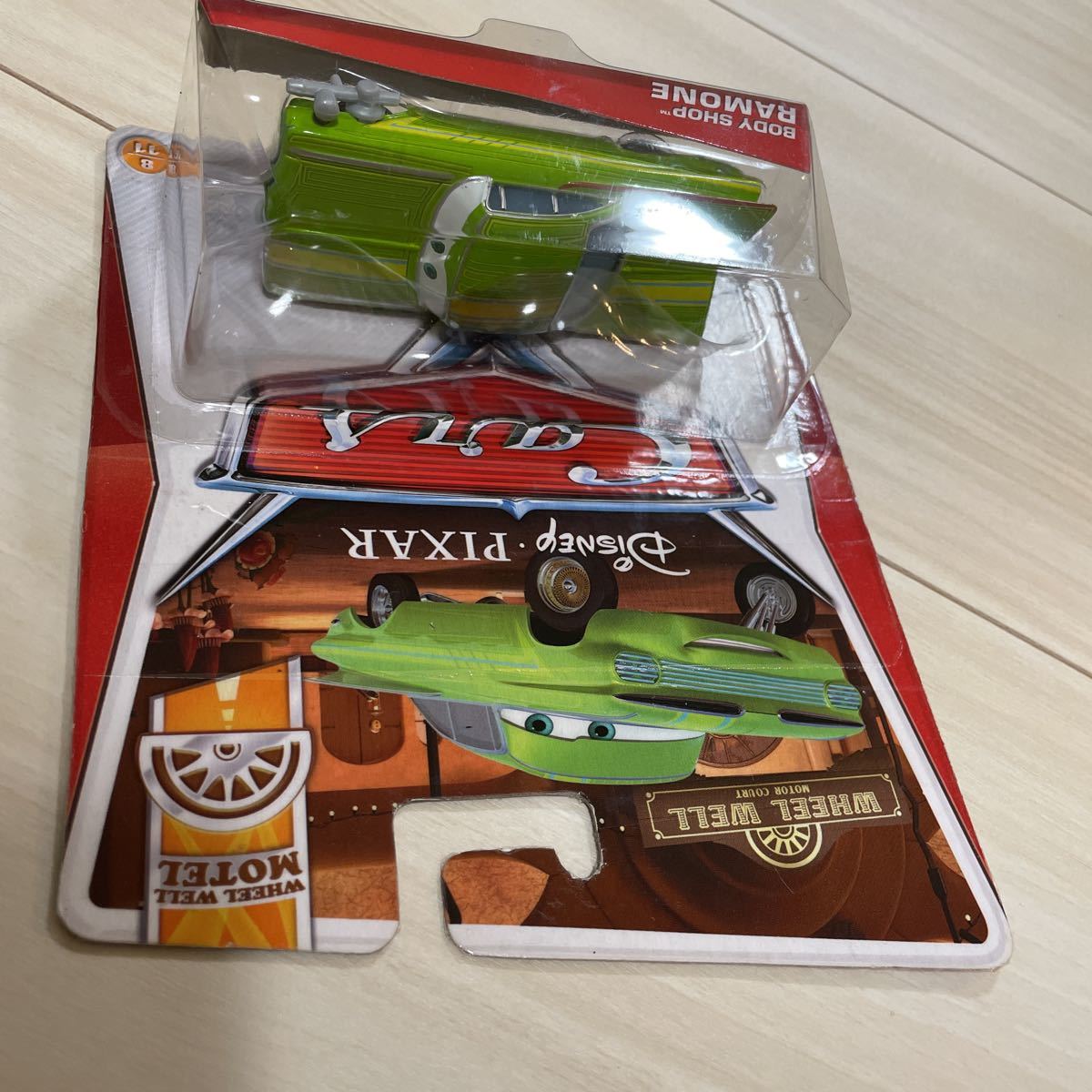 マテル カーズ MATTEL CARS ボディショップ ラモーン　BODY SHOP RAMONE インパラ　ローライダー ミニカー キャラクターカー_画像7