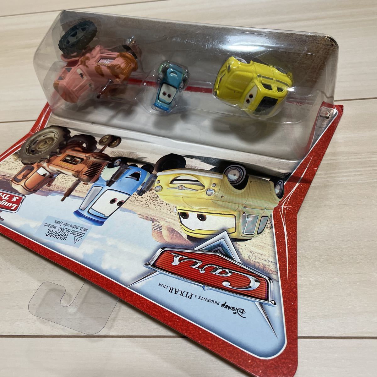 マテル カーズ グイド ルイジ トラクター ムービーモーメンツ マテル カーズ グイド ルイジ トラクター ムービーモーメンツ