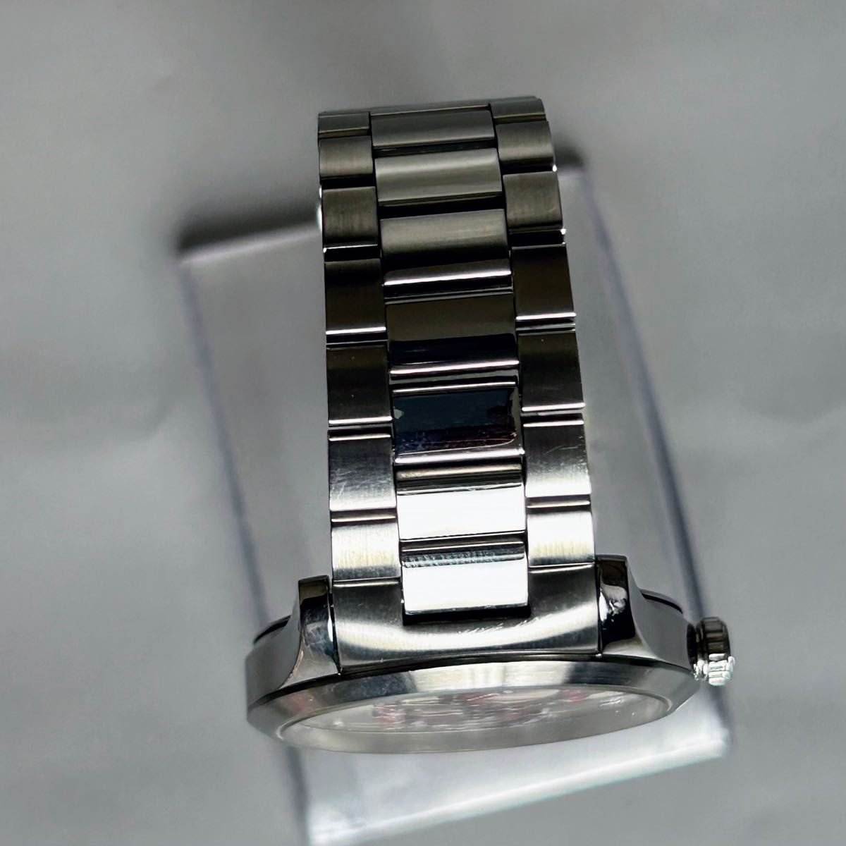 定価約18万 大人気 グッチ GUCCI G-タイムレス 蛇 38mm スネーク 定価約18万 大人気 グッチ GUCCI G-タイムレス 蛇 38mm スネーク