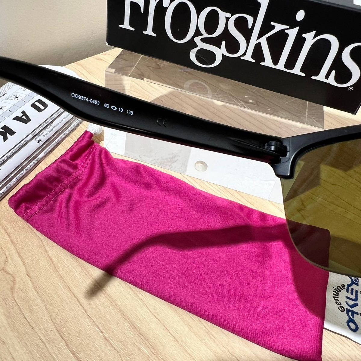 【即決】OAKLEY オークリー サングラス Frogskins lite フロッグスキン ブラック レンズ プリズムルビー prizm ruby_画像6