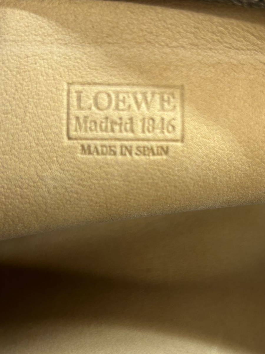 未使用 LOEWE ロエベ ショルダーバッグ ベージュ スエード 保存袋 _画像7