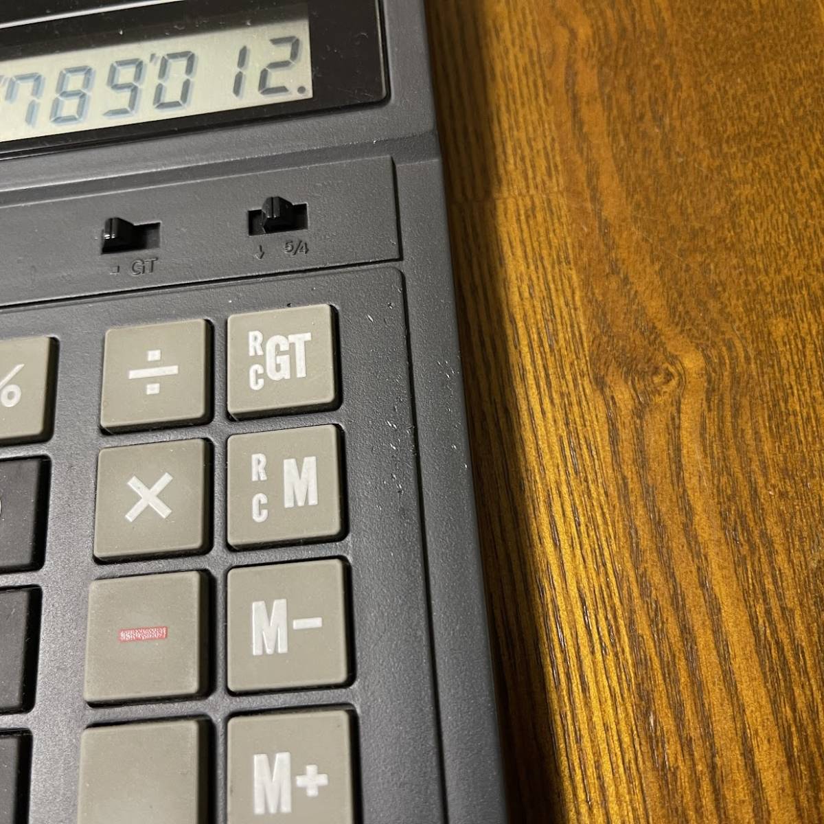  prompt decision! Kyocera KYOCERA solar calculator 121DS 1985 year gdo design . winning at that time regular price 12800 jpy battery un- necessary Showa Retro antique once Junk exhibition 