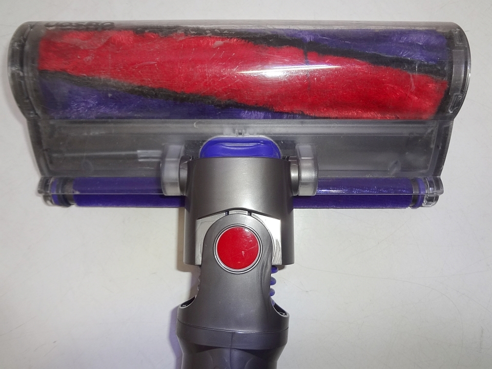 KI231030 dyson ダイソン SV10 コードレス ハンディ サイクロンクリーナー 掃除機 中古品_画像6