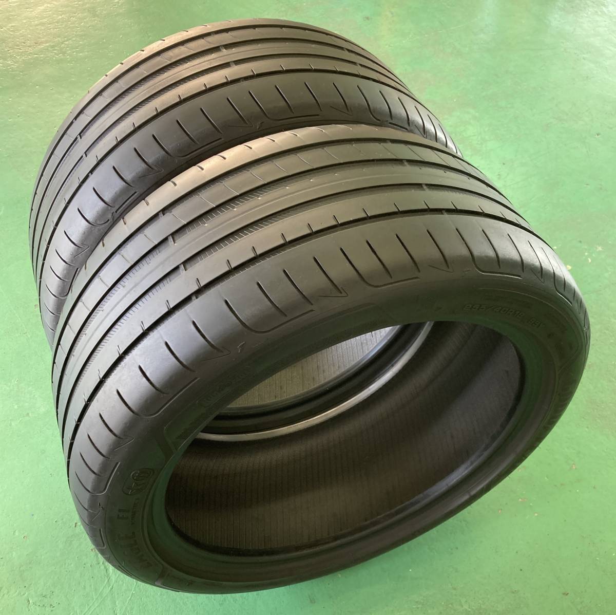 ★☆☆255/40R18 中古ランフラット2本セット！！RSC☆BMW承認☆☆★_画像1