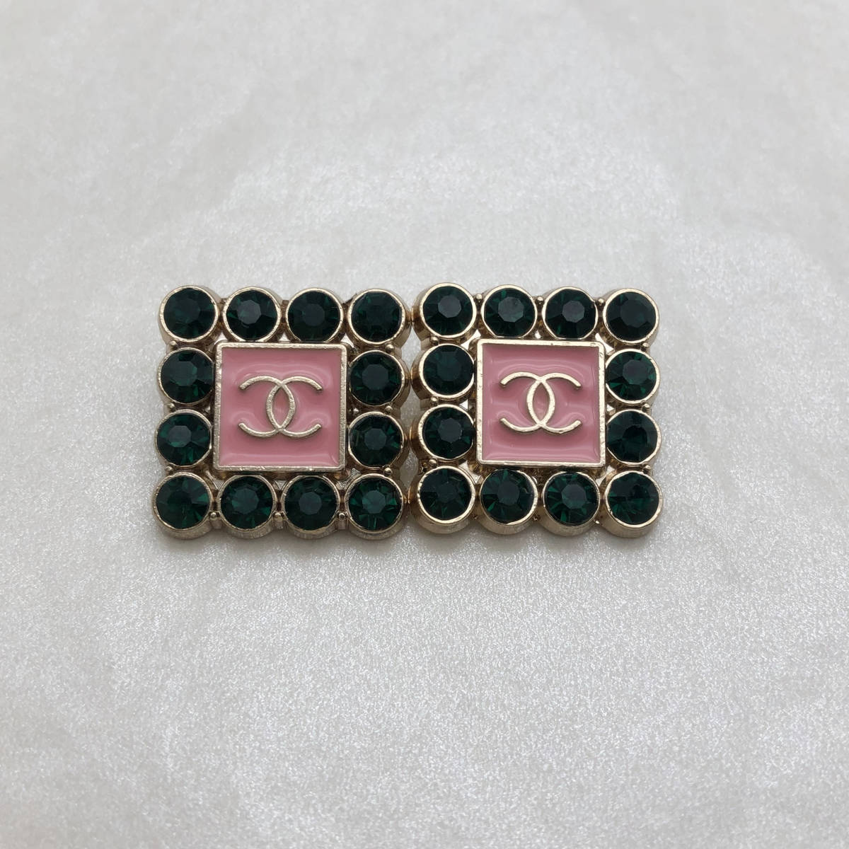 2個セット シャネル ボタン チャーム 刻印あり CHANEL ボタン|PayPay