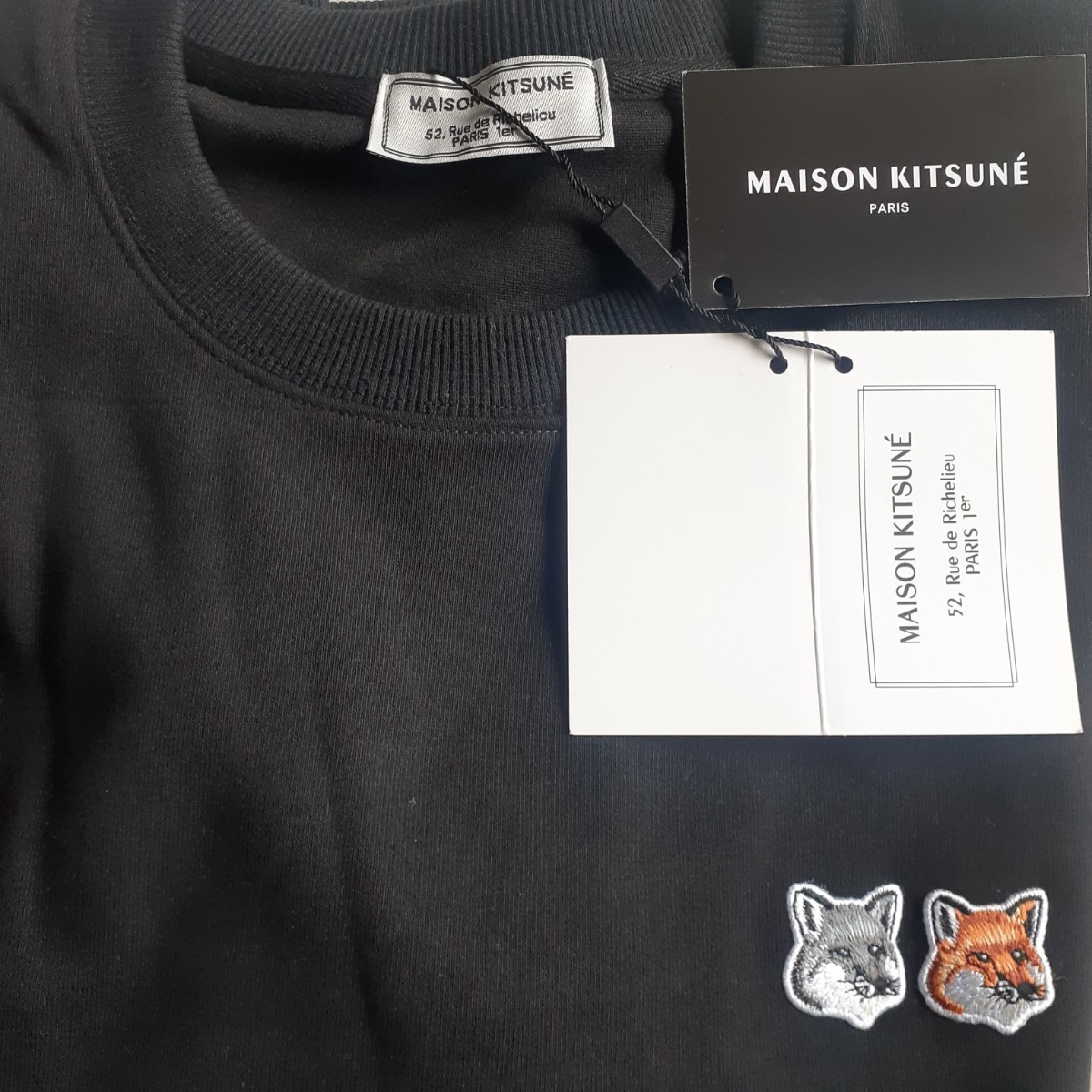 MAISON KITSUNE メゾンキツネ 刺繍ロゴ　フォックス ダブル刺繍ロゴ糸コラボプルオーバー スウェットシャツ ブラック Mサイズ