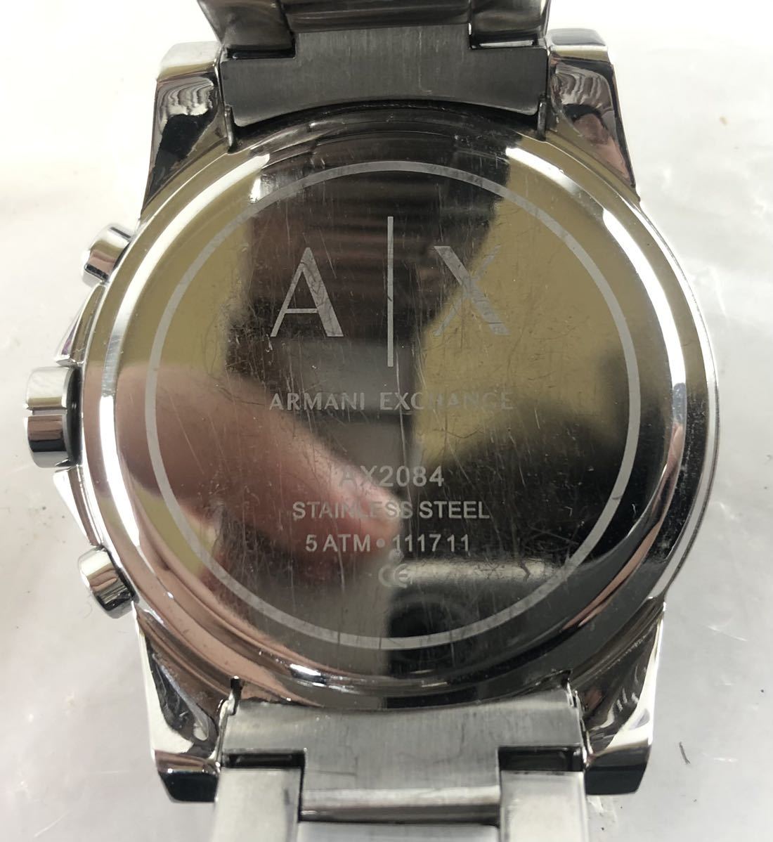 【SM519】ARMANIEXCHANGE アルマーニエクスチェンジ AX2084 クロノグラフ デイト Qz クォーツ 黒文字盤 メンズ 腕時計 ケース付き 付属品付_画像3