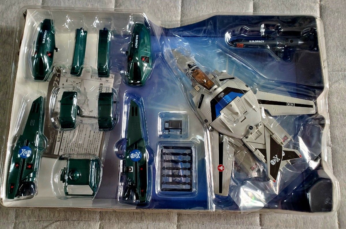 中古 オリジン・オブ・バルキリー1/55 VF-1A スーパーバルキリー 中古 オリジン・オブ・バルキリー1/55 VF-1A スーパーバルキリー
