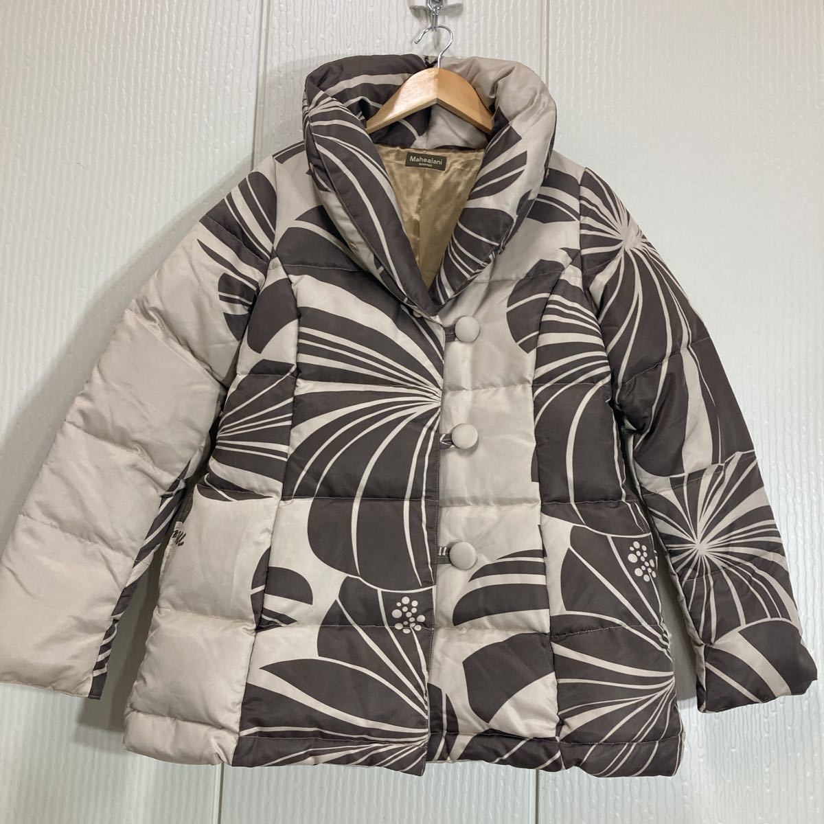 172 Mahealani HAWAIIma hair lani Hawaiian pattern down jacket half coat floral print size M lady's hula dance liking etc.! 31018AB