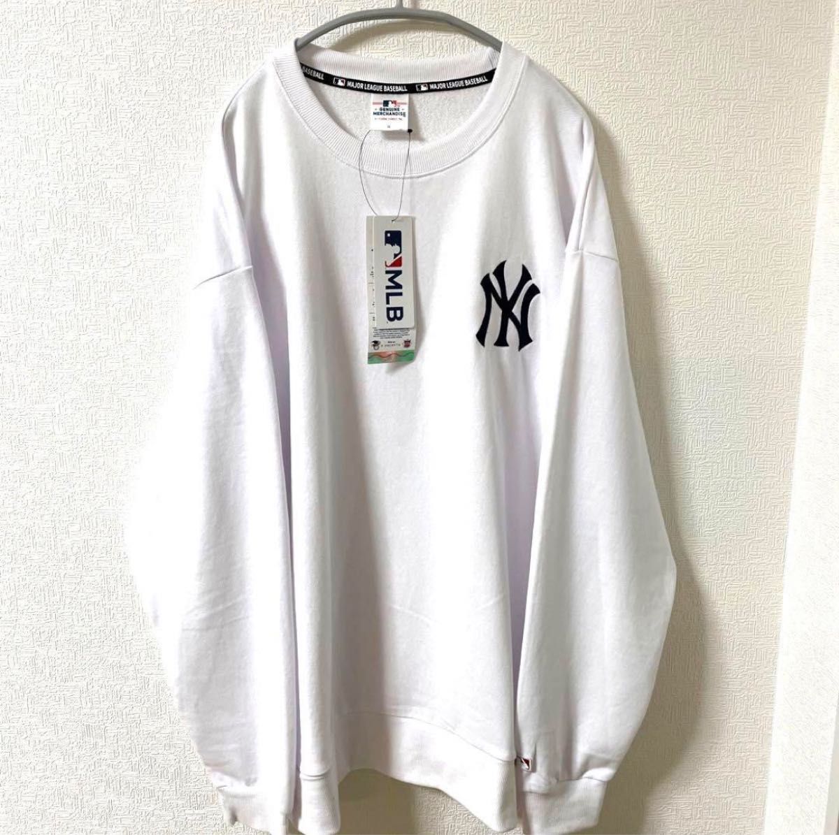 新品】MLB ヤンキース トレーナー スウェット 刺繍ロゴ XL 新品】MLB ヤンキース トレーナー スウェット 刺繍ロゴ XL