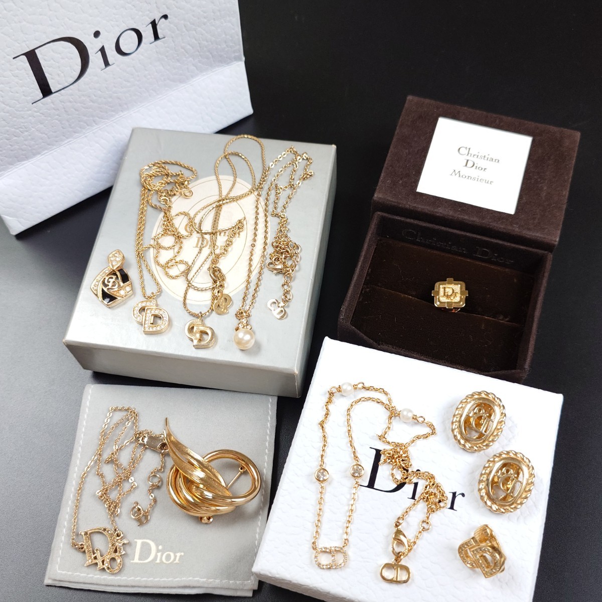 【超豪華】まとめ Dior ディオール ネックレス イヤリング ブローチ ネクタイピン ゴールド アクセサリー 大量 箱付き ショッパー 保存袋
