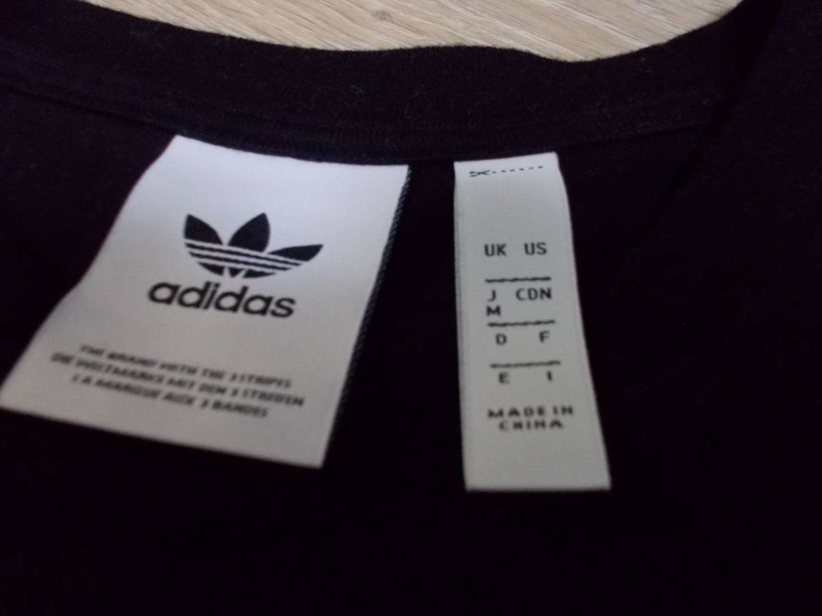 # прекрасный товар #adidas Originals# Adidas Originals # нашивка Logo # футболка с длинным рукавом #M размер # черный #