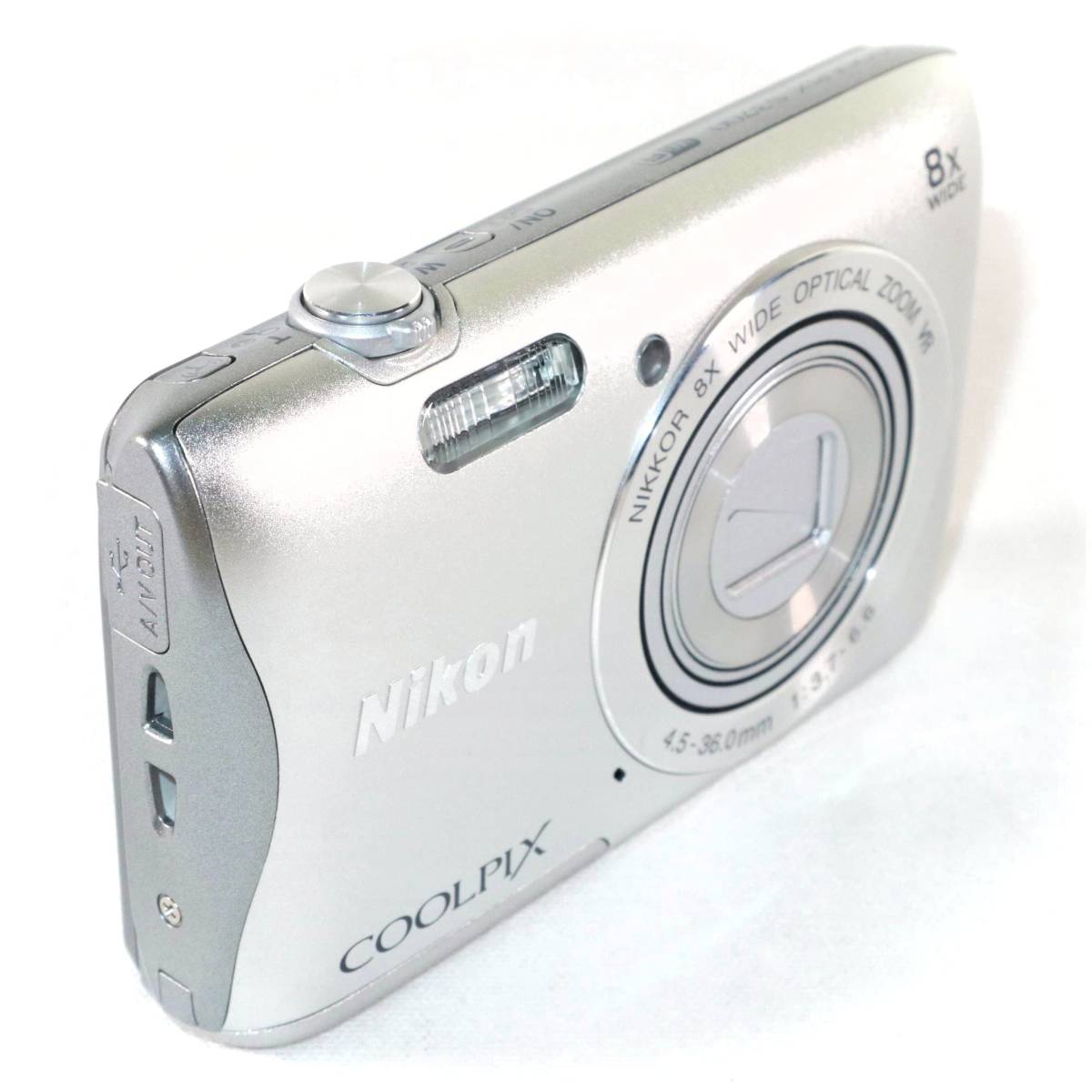 《極上美品》 中古カメラ コンパクトデジタルカメラ ニコン NIKON COOLPIX S3700 シルバー コンデジ k2463_画像3