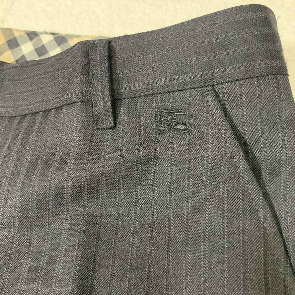 6030【極美品】BURBERRY LONDON ノバチェック ストライプスーツ