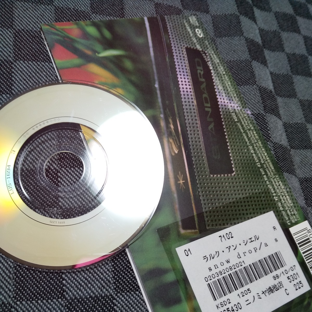 8cmCD【ラルクアンシエル／ｓｎｏｗｄｒｏｐ／ａｓｗｅ】1998年　送料無料　返金保証_画像3