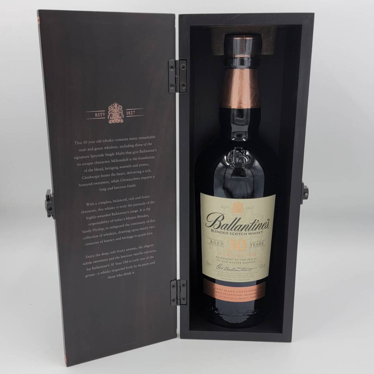 税込 未開栓 バランタイン Ballantine's 30年 700ml 40％ 箱付 同封OK 管理NO.1310_画像1